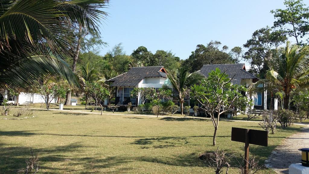 Sari Pacifica Resort & Spa, Sibu Island, Johor Pulau Sibu Exterior foto