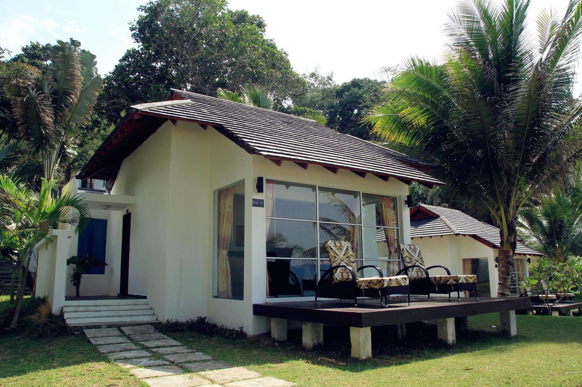 Sari Pacifica Resort & Spa, Sibu Island, Johor Pulau Sibu Exterior foto